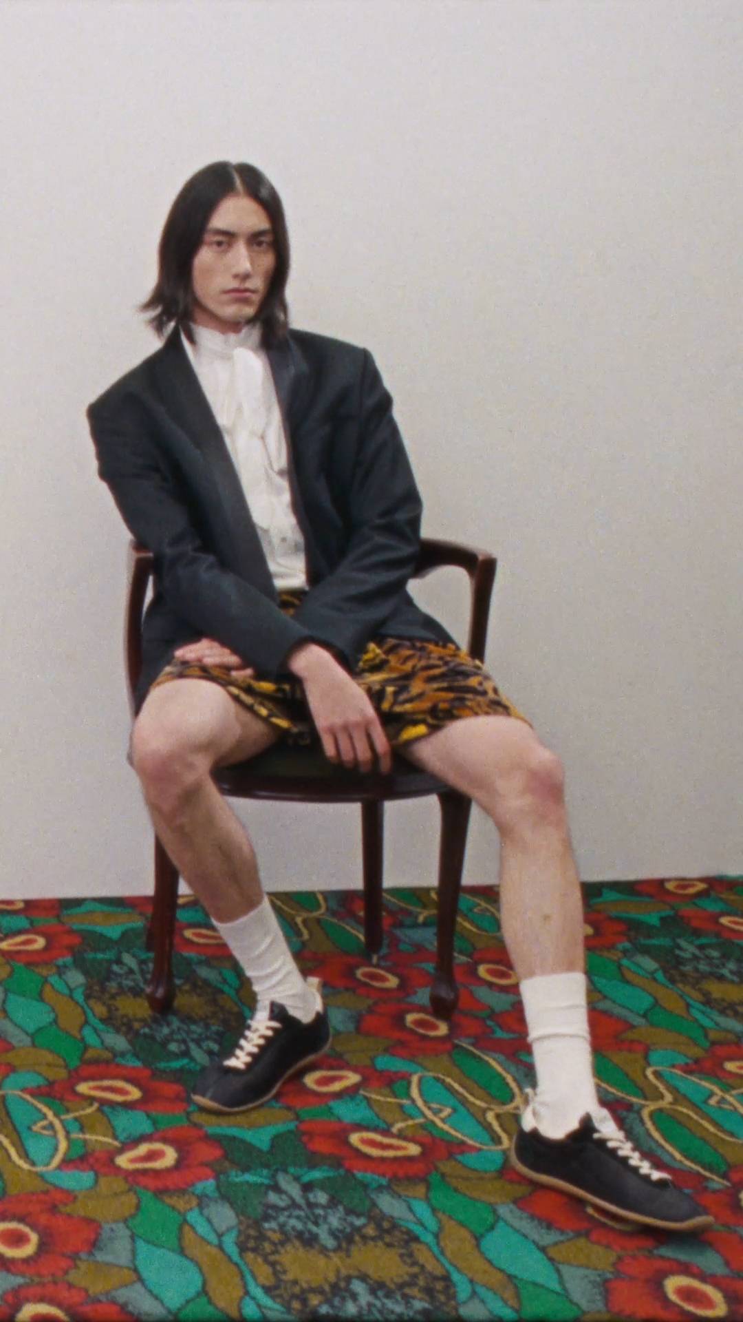 完売商品　KENZO チェーンブレスレット レッド 完売商品KENZO チェーンブレスレット レッド